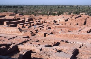 Rann of Kutch with Dholavira Tour Package – Dholavira ruins
